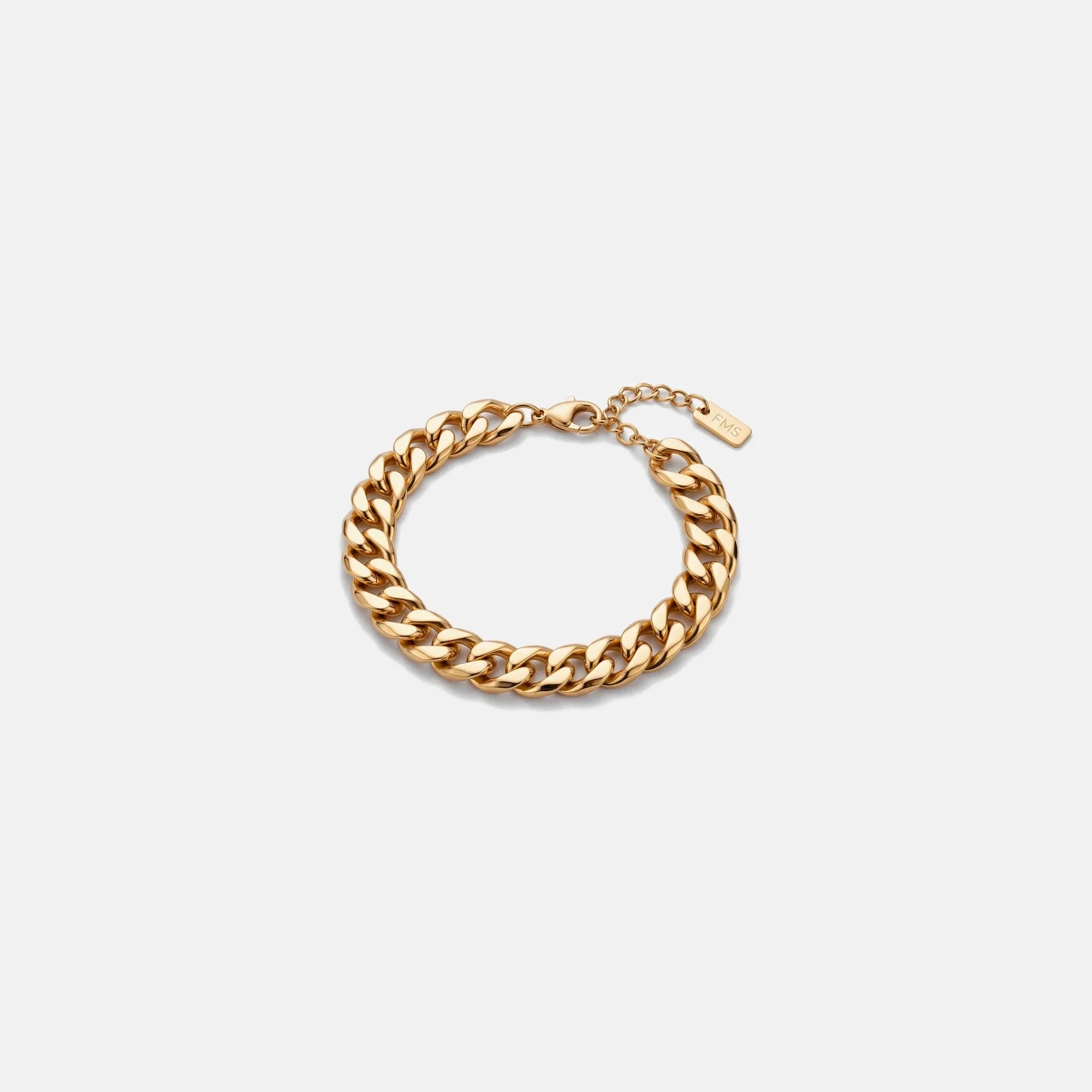 Cuban Link Bracelet in gold PVD stainless steel, studio packshot