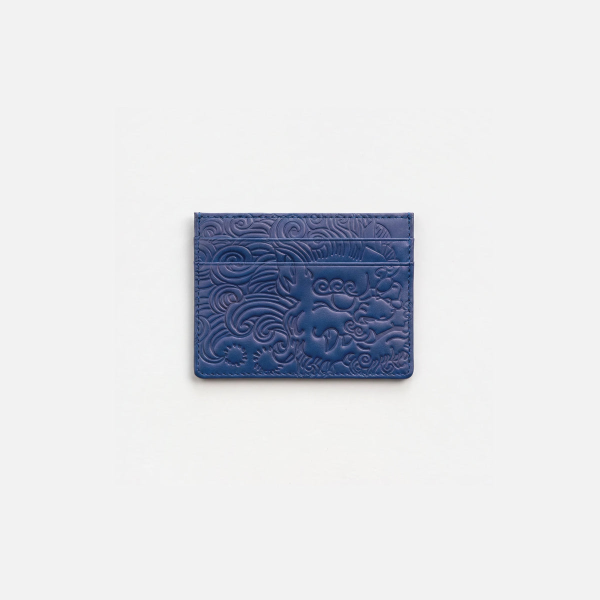 Baroque Cardholder in royal blue, studio packshot